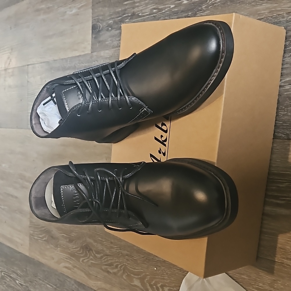 NWT Men's dress shoes